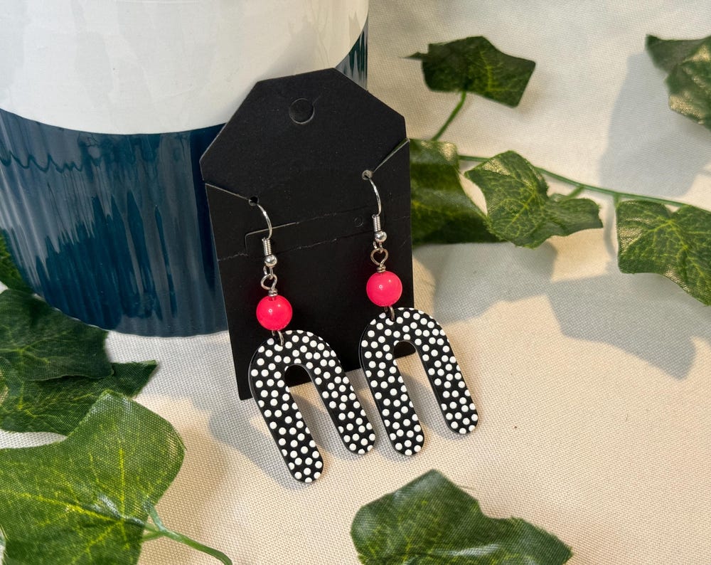 Classic Arch lightweight earrings